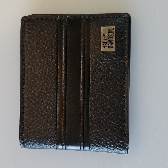 Harley Davidson Men's Embossed Stripe Bi Fold Leather Wallet - Picture 1 of 7